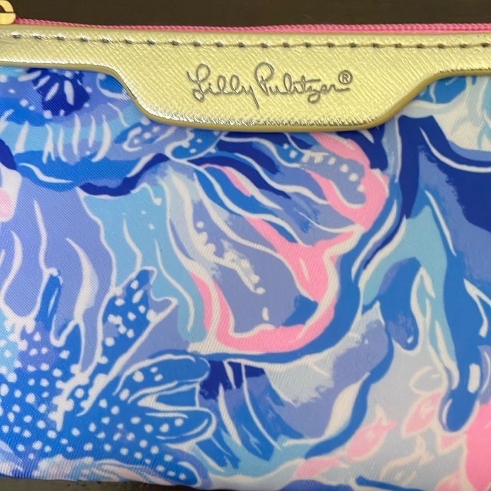 Lilly Pulitzer ID Case in Shade Seekers New in Package - Picture 4 of 7